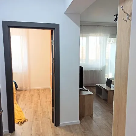 Stylish, Modern 2 Flat With City View, Near Presidential Palace Appartement *